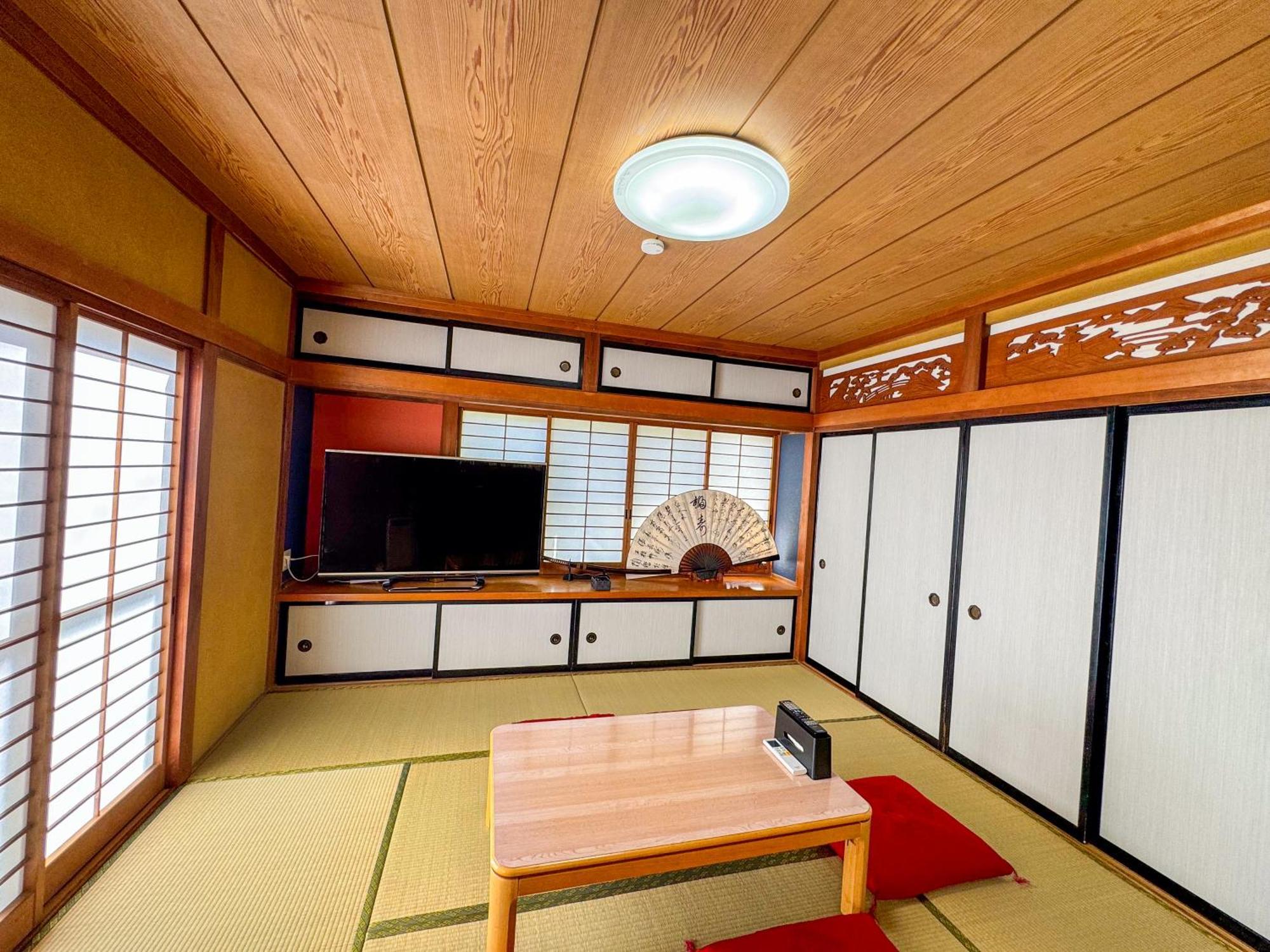 Fuji Ninja House Villa Fujiyoshida Bagian luar foto
